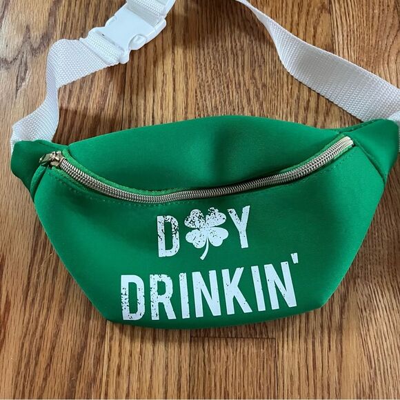 St Patrick’s day Fanny pack and drink holder - Picture 1 of 3
